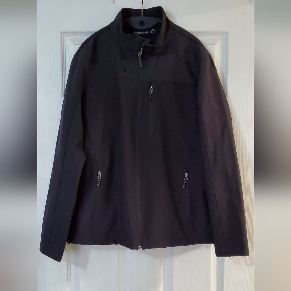 Swiss tech men jacket size M (38-40)